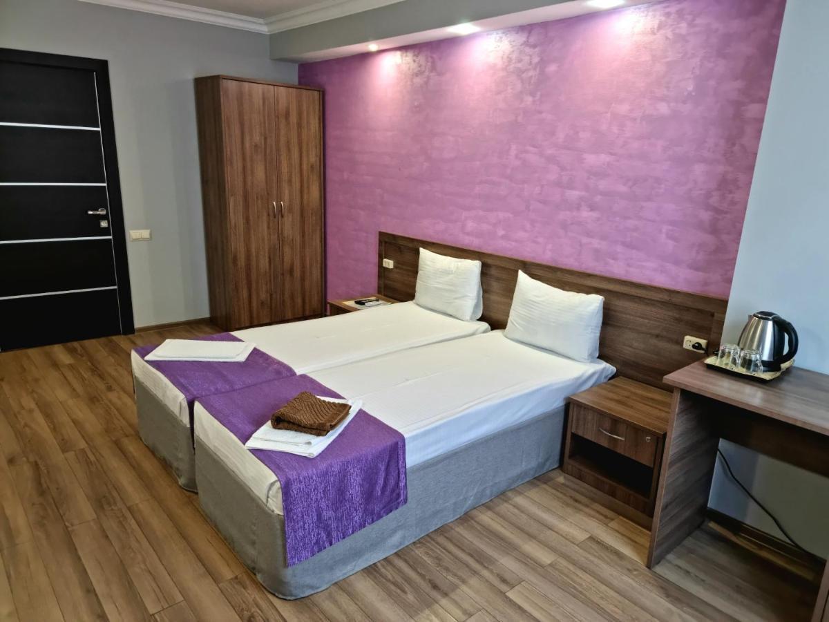 Nobi Guest House Gagry Zewnętrze zdjęcie