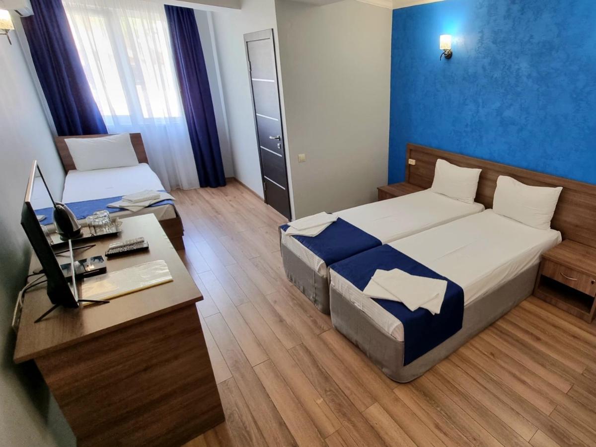 Nobi Guest House Gagry Zewnętrze zdjęcie