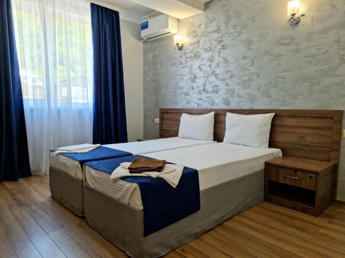 Nobi Guest House Gagry Zewnętrze zdjęcie