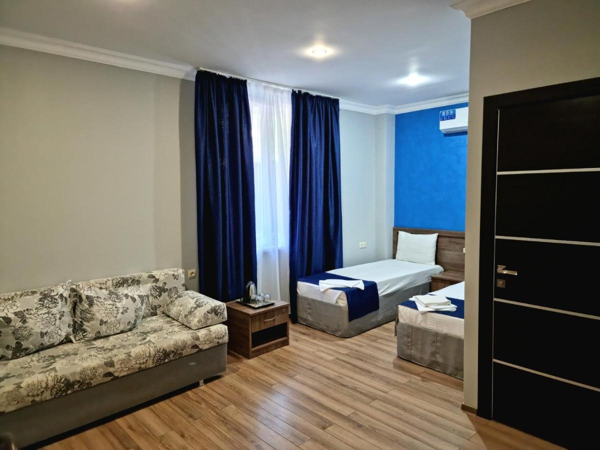Nobi Guest House Gagry Zewnętrze zdjęcie