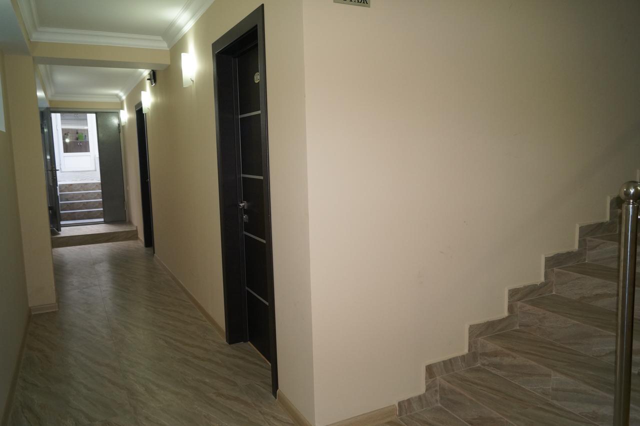 Nobi Guest House Gagry Zewnętrze zdjęcie